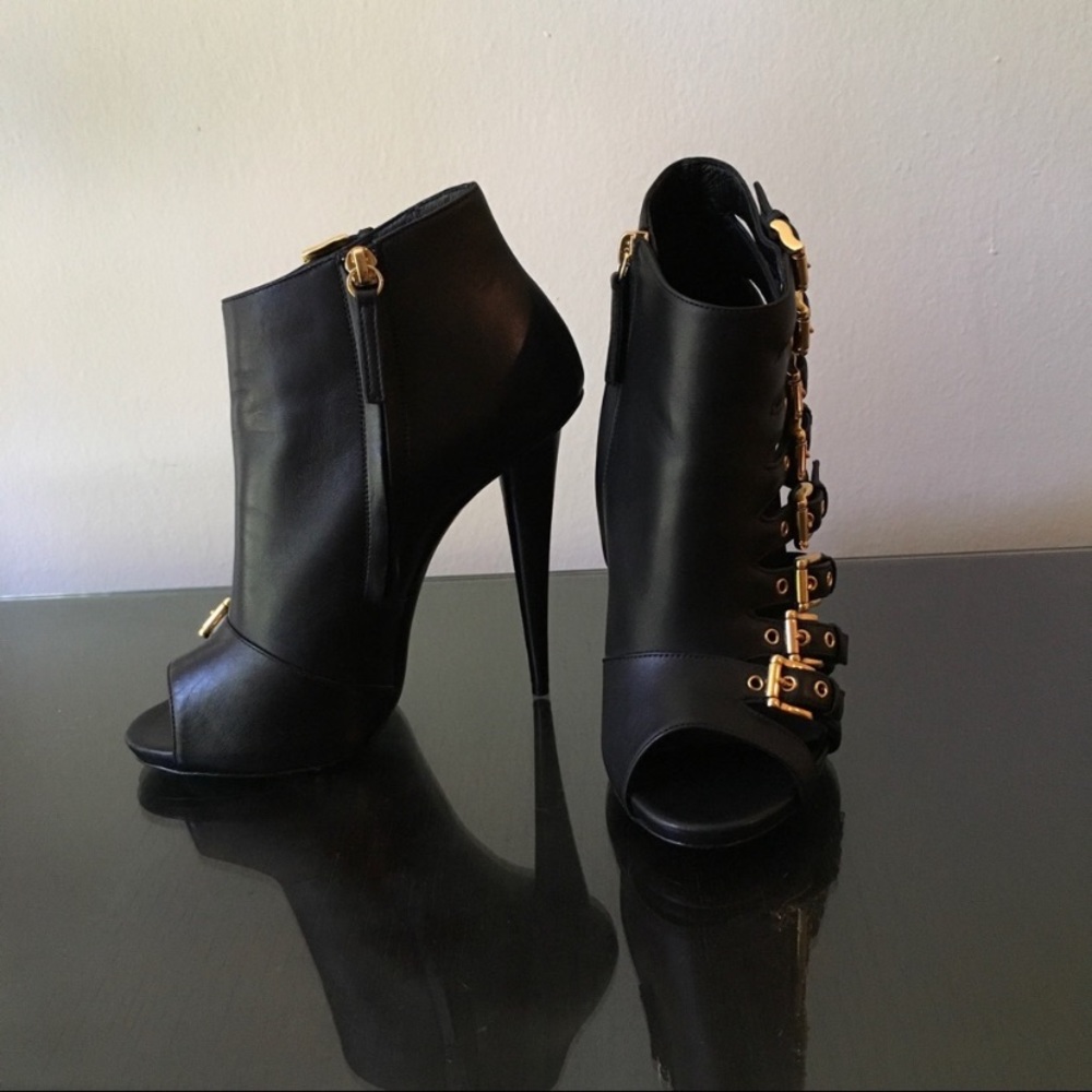 Giuseppe Zanotti black leather gladiator stiletto - Picture 2 of 9